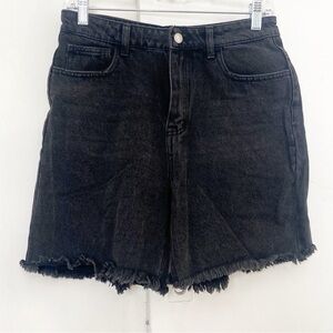 BONGO NWT Black Jean Shorts with Frayed Hem Women’s Size 27
